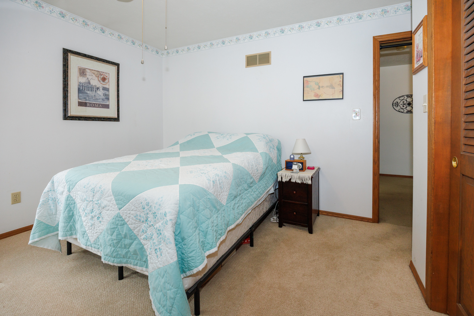 1304 S Hershey Road, Bloomington, IL 61704