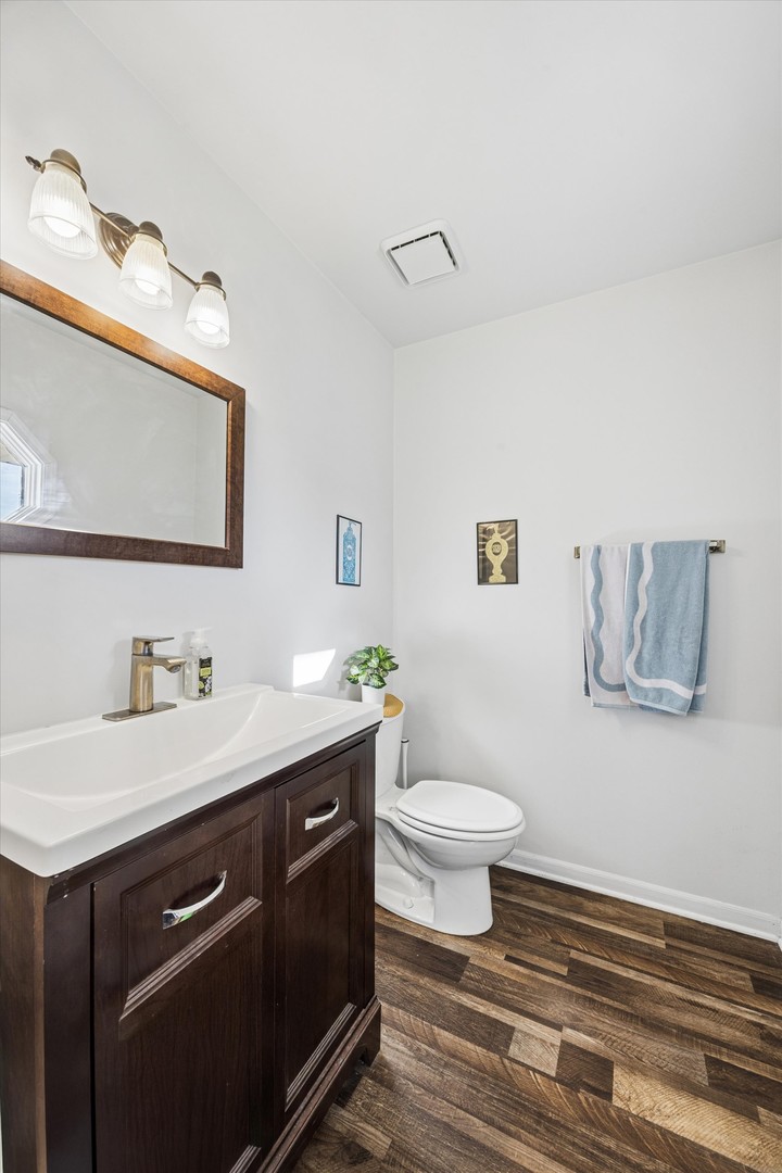 461 Breckenridge Drive, Aurora, IL 60504