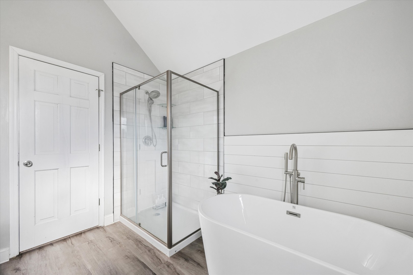 461 Breckenridge Drive, Aurora, IL 60504