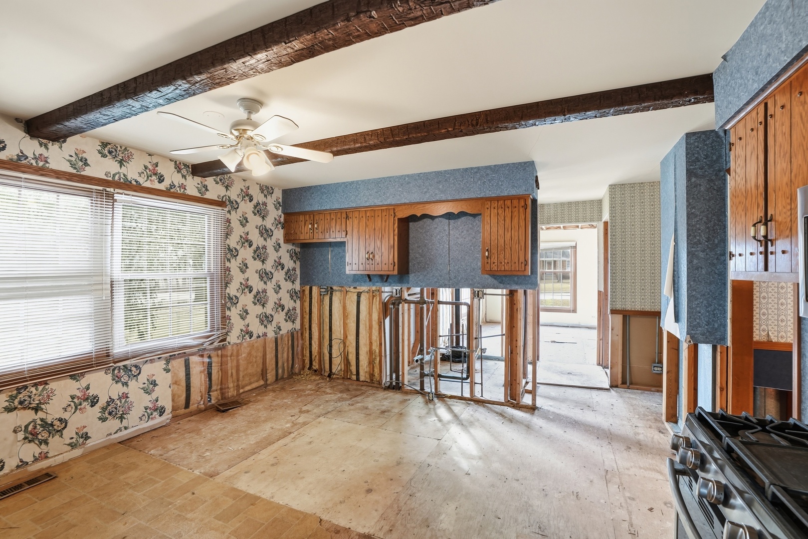 1307 Dairy Lane, Crete, IL 60417