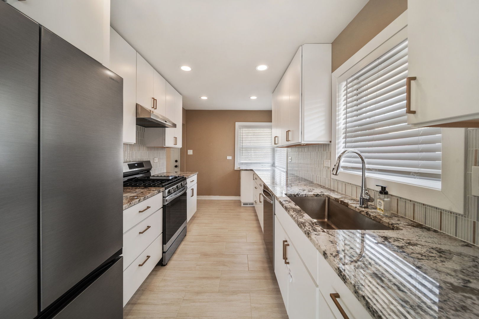 22W144 Marston Avenue, Glen Ellyn, IL 60137