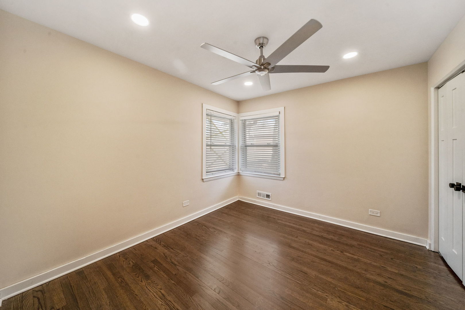 22W144 Marston Avenue, Glen Ellyn, IL 60137