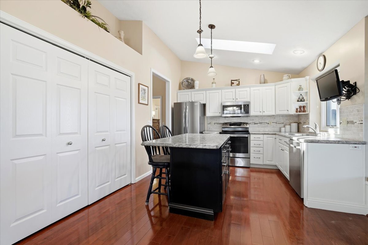 1908 Deer Cove CC Court, Normal, IL 61761