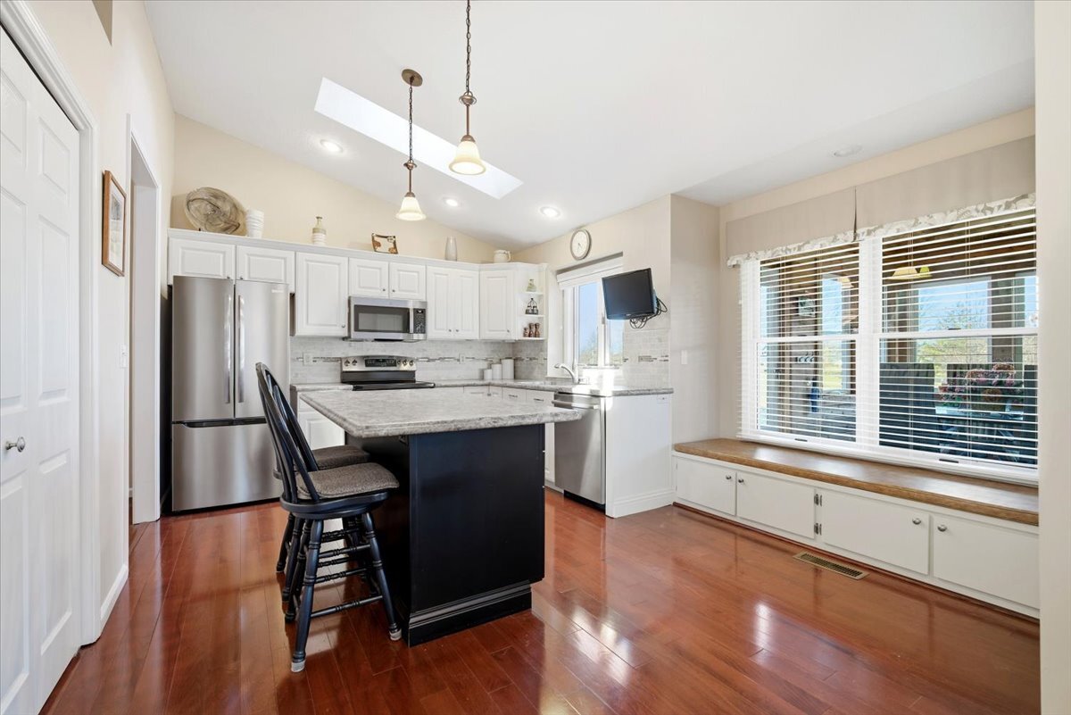 1908 Deer Cove CC Court, Normal, IL 61761