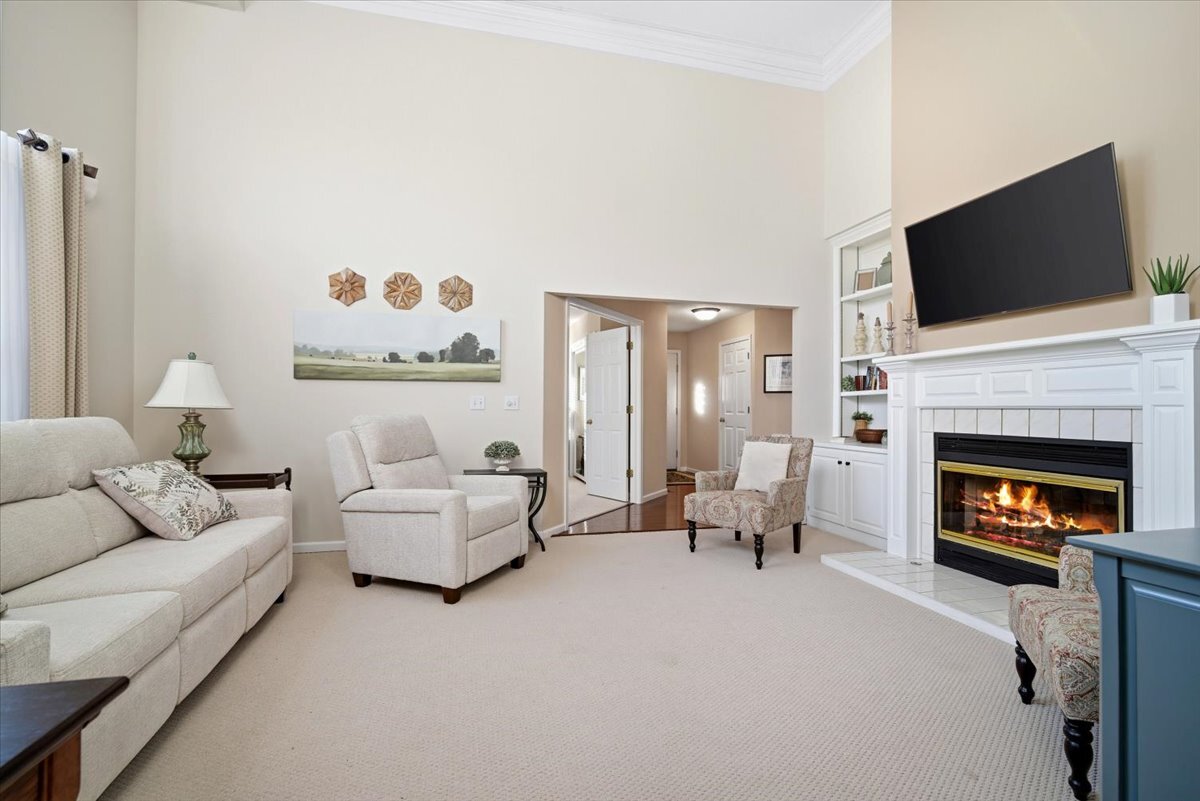 1908 Deer Cove CC Court, Normal, IL 61761