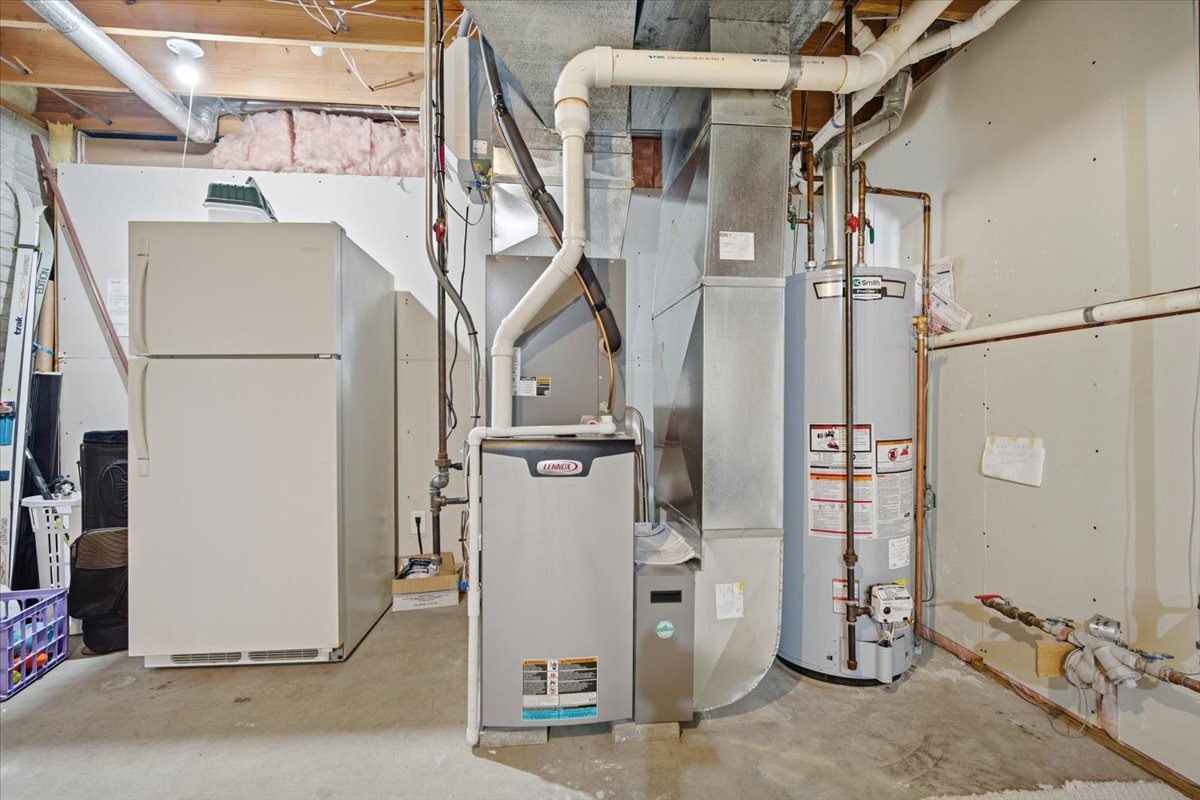 1908 Deer Cove CC Court, Normal, IL 61761