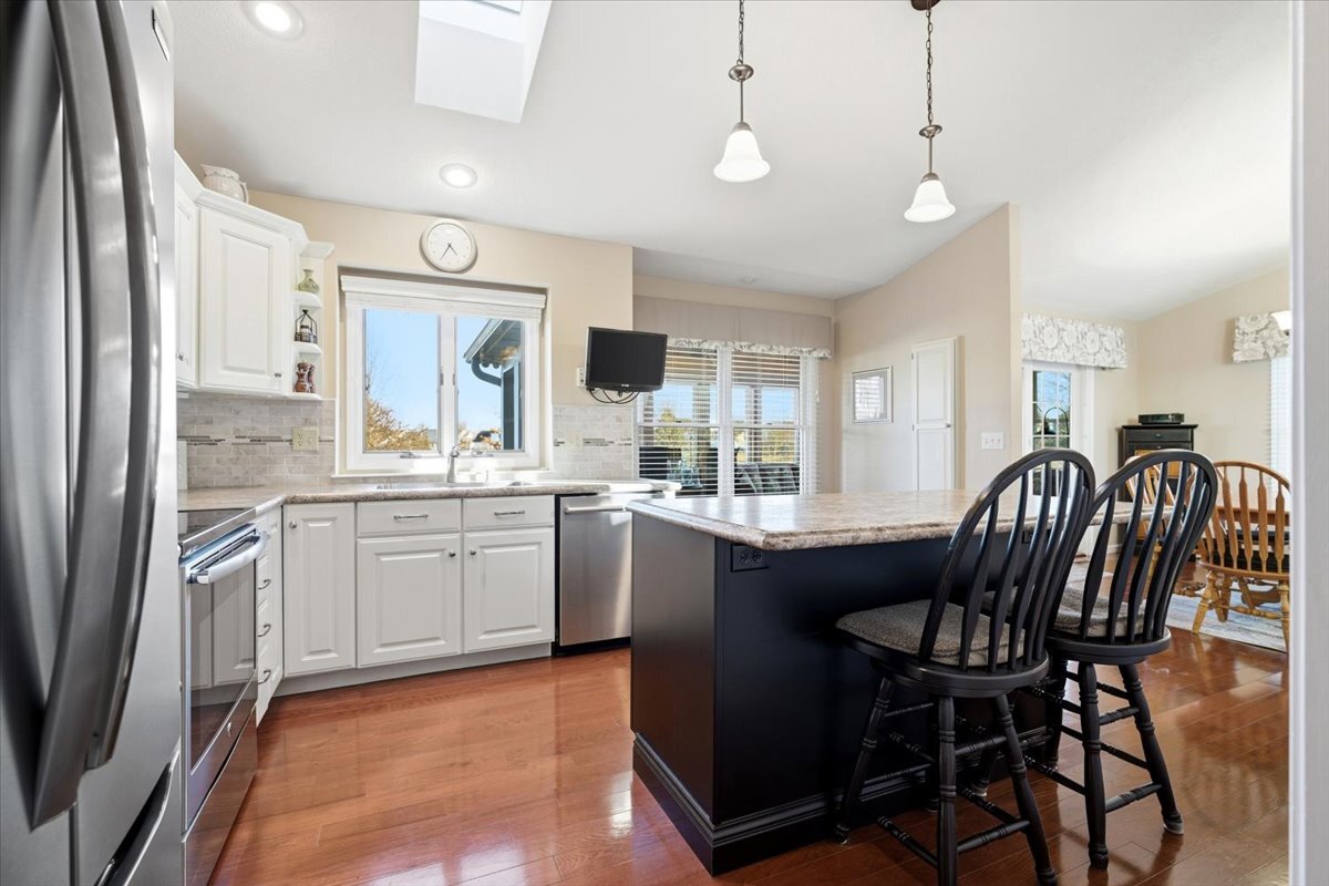 1908 Deer Cove CC Court, Normal, IL 61761