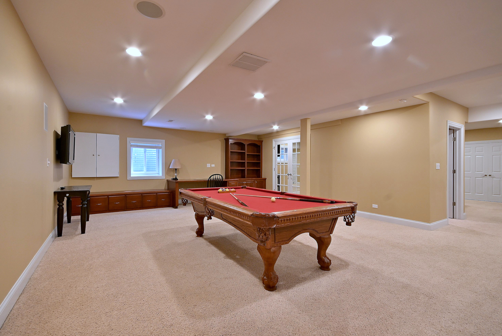 281 E Vallette Street, Elmhurst, IL 60126