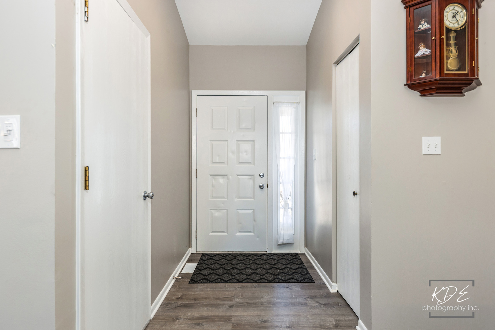 1896 Appaloosa Drive, Naperville, IL 60565