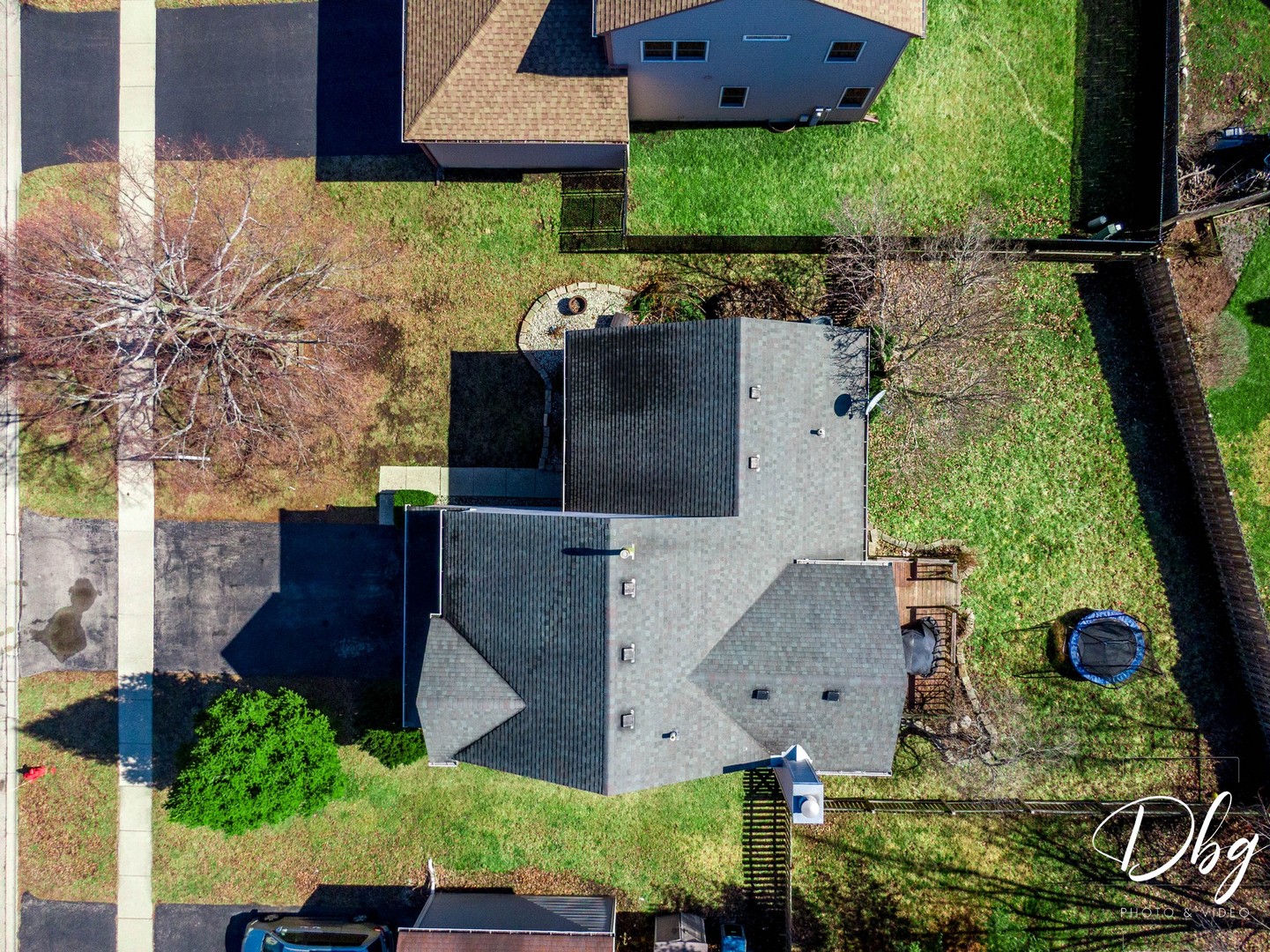 67 W Dahlia Lane, Round Lake Beach, IL 60073