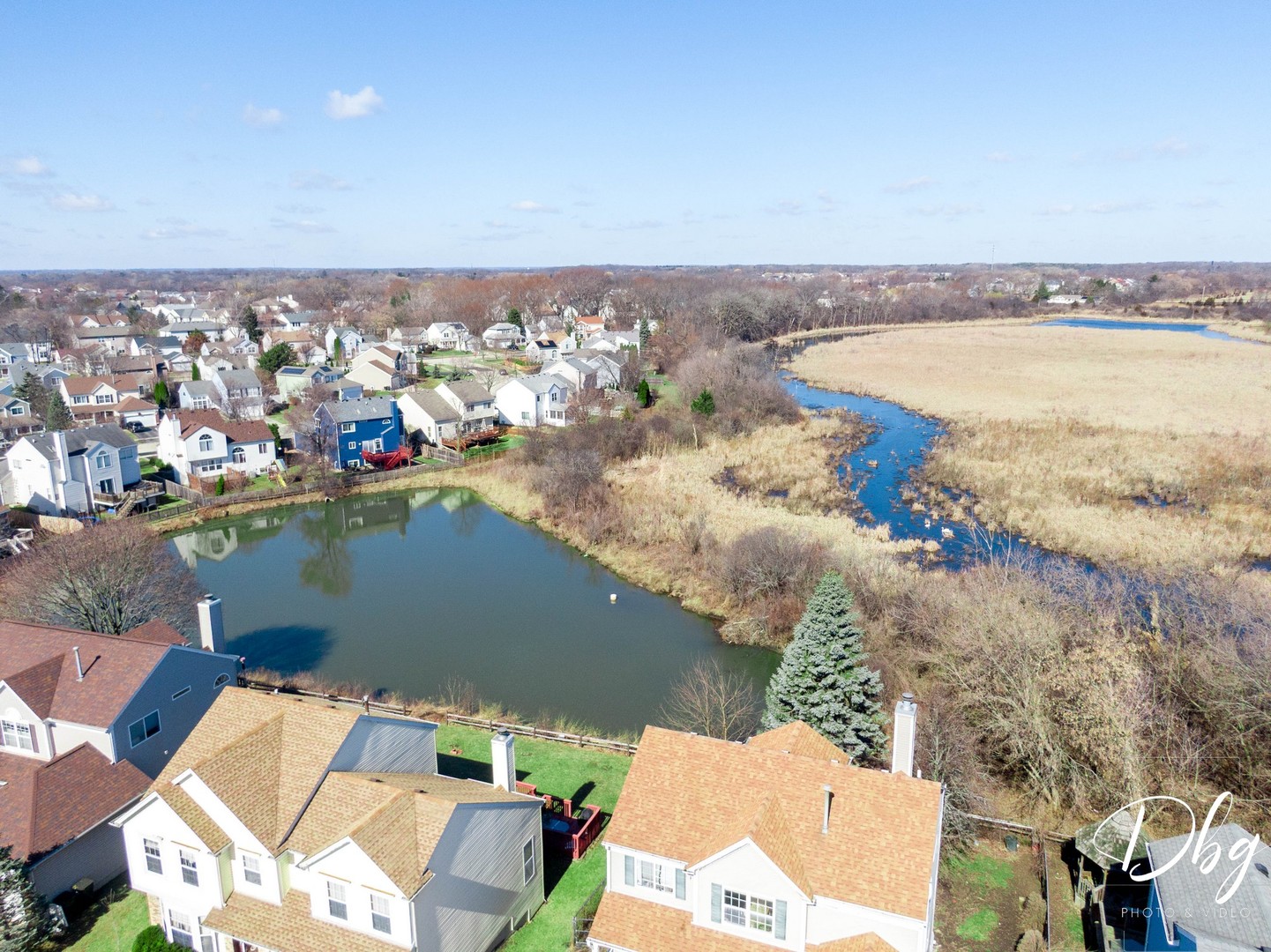 67 W Dahlia Lane, Round Lake Beach, IL 60073