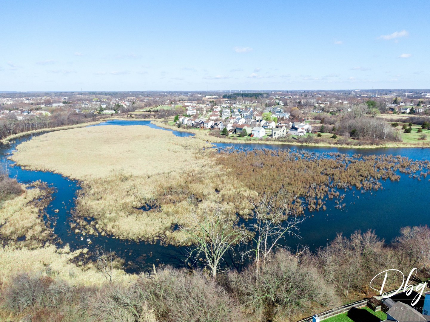 67 W Dahlia Lane, Round Lake Beach, IL 60073