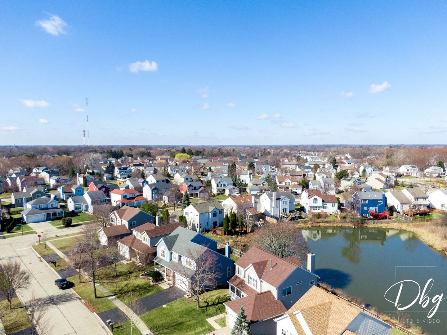 67 W Dahlia Lane, Round Lake Beach, IL 60073