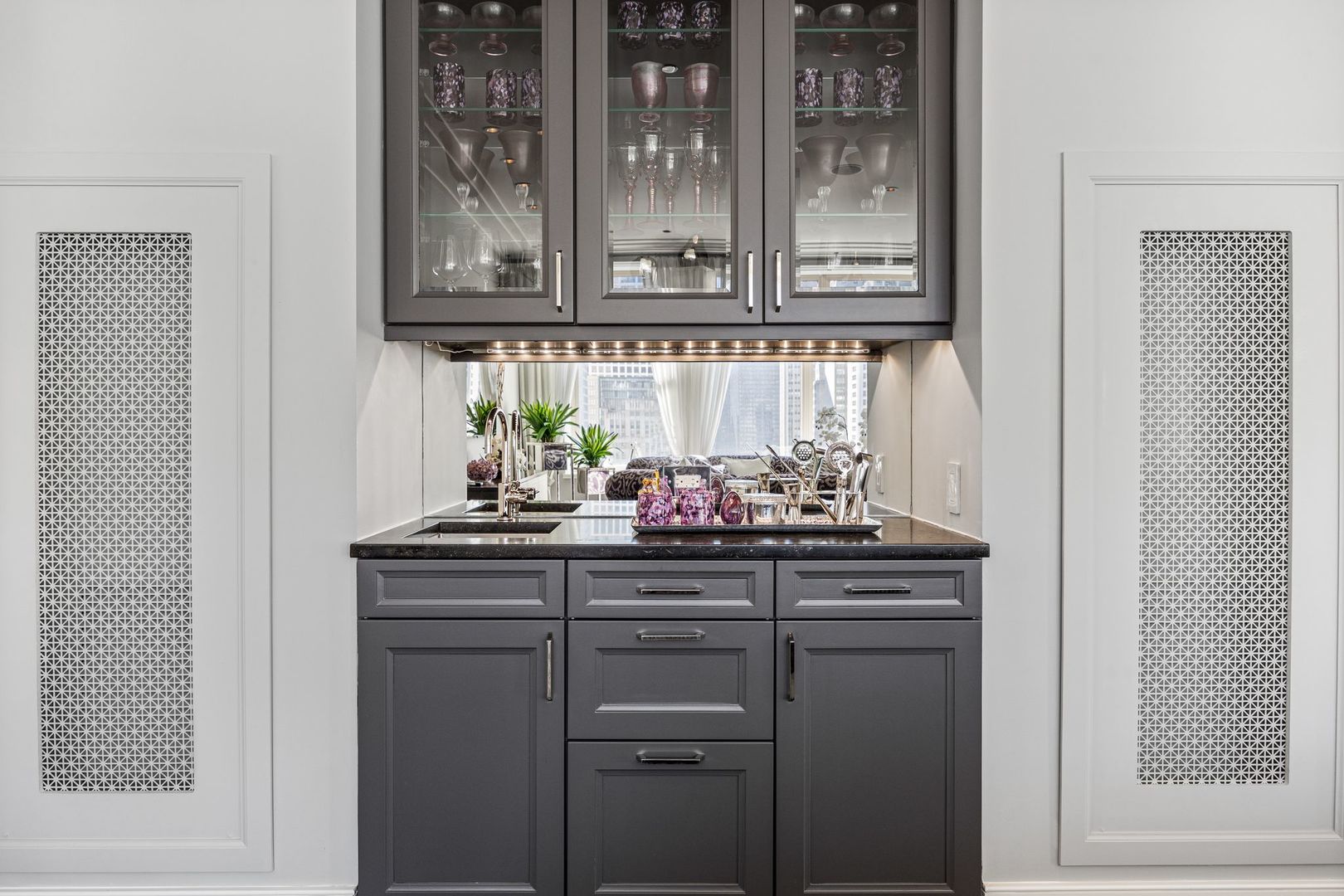 118 E Erie Street #18A, Chicago, IL 60611