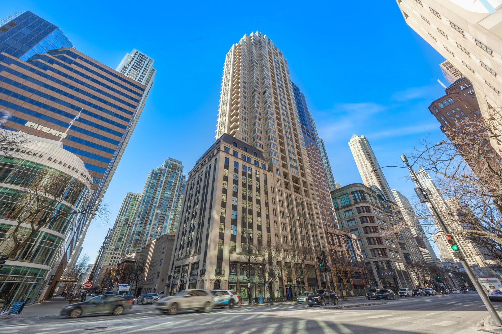 118 E Erie Street #18A, Chicago, IL 60611