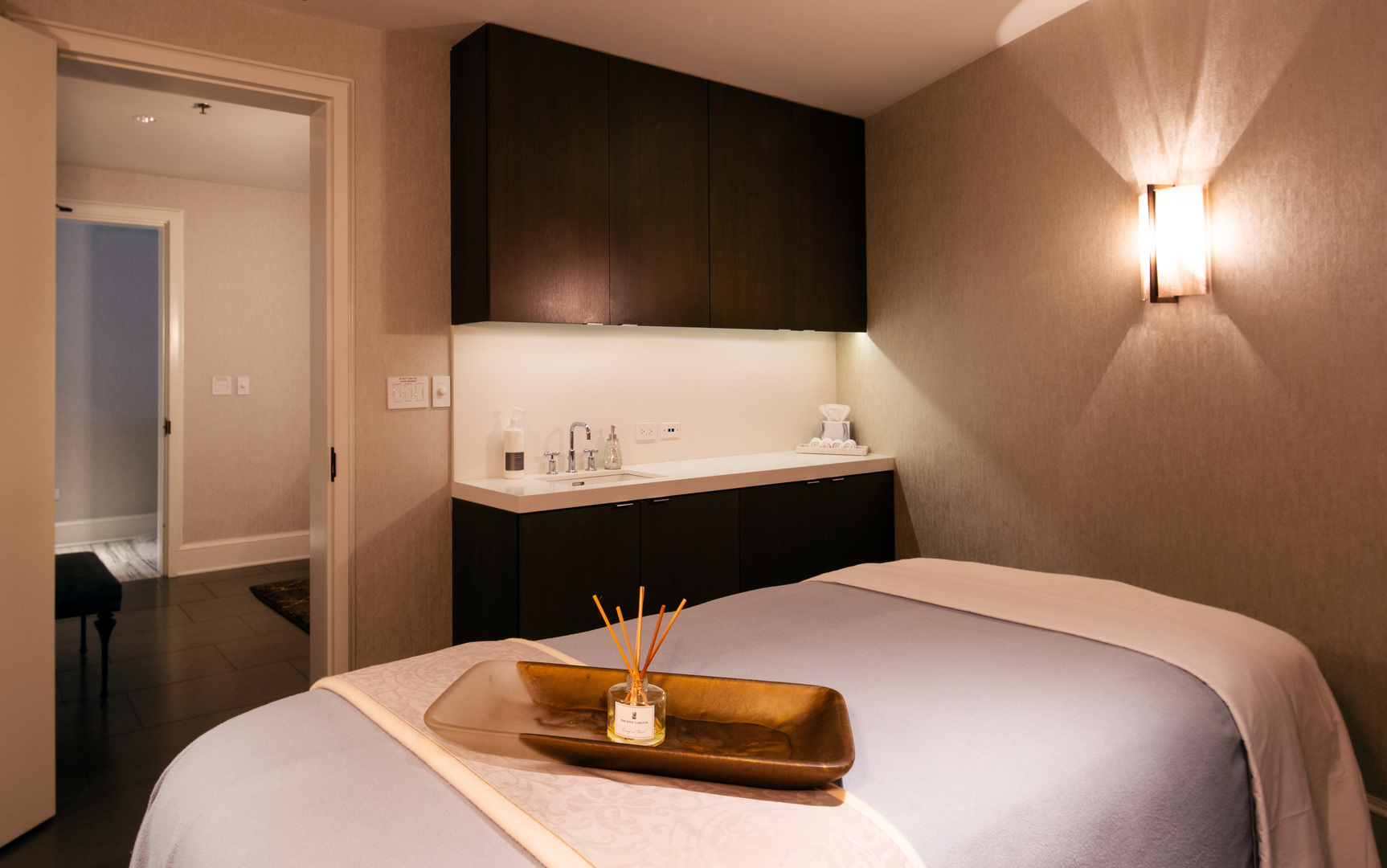 118 E Erie Street #18A, Chicago, IL 60611