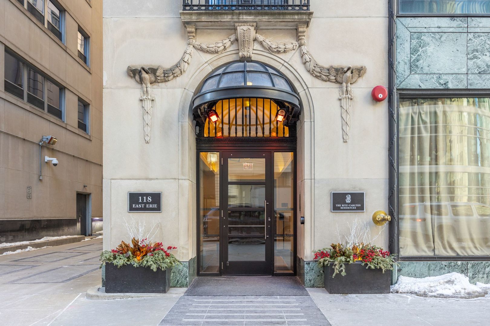 118 E Erie Street #18A, Chicago, IL 60611