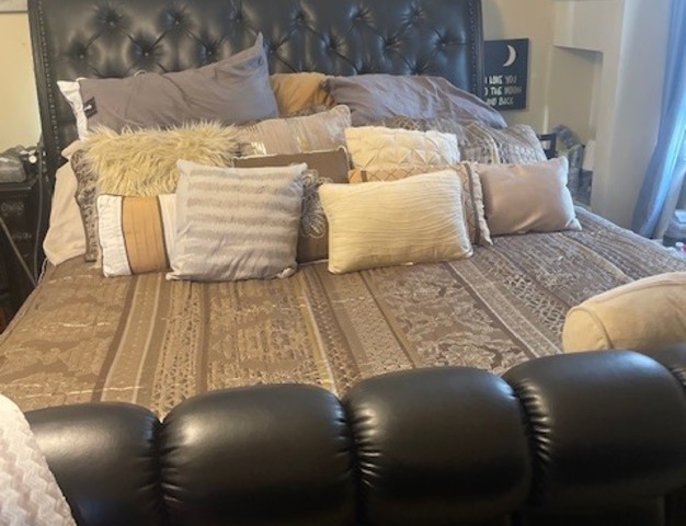 10037 S Morgan Street, Chicago, IL 60643