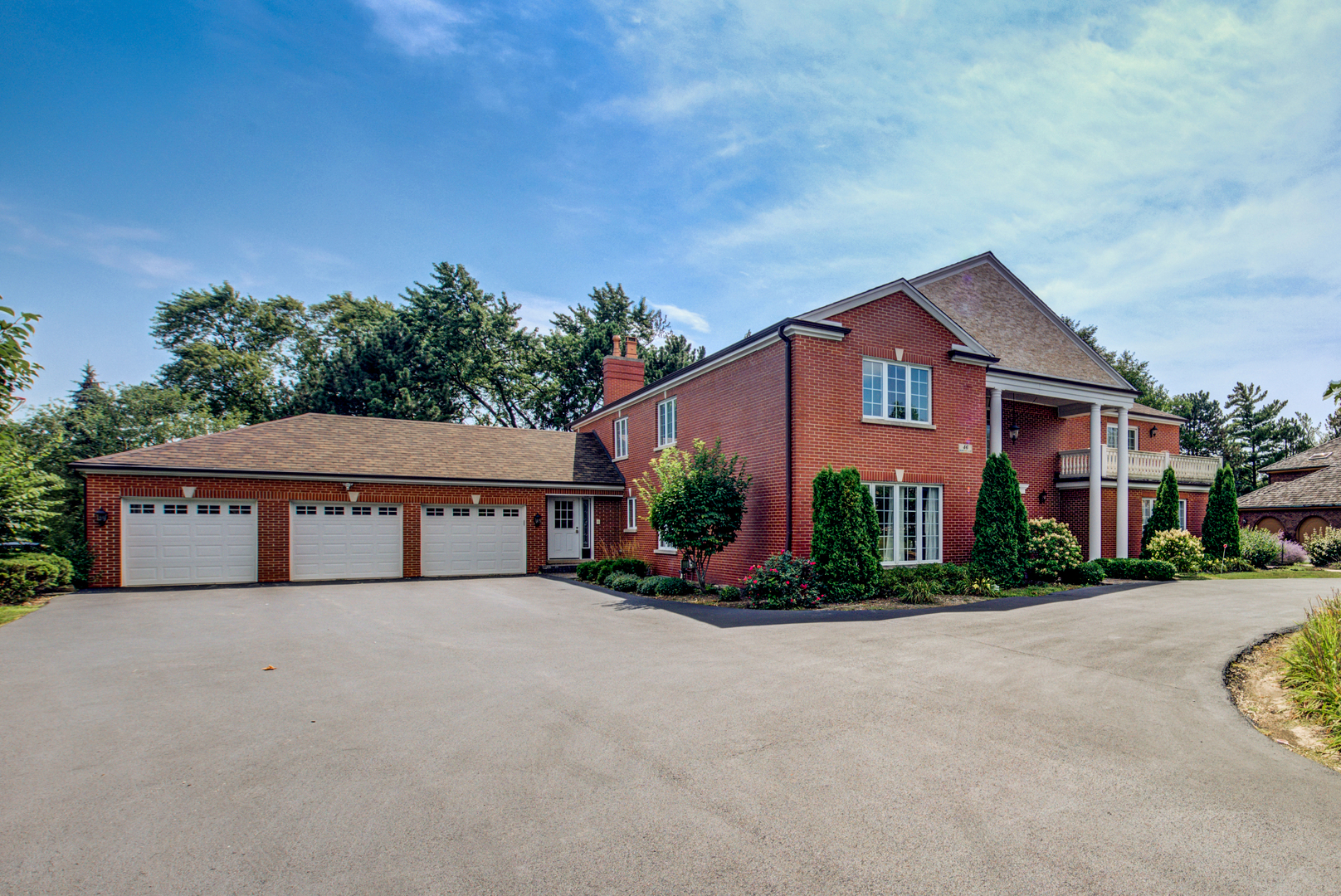 46 Hamilton Lane, Oak Brook, IL 60523