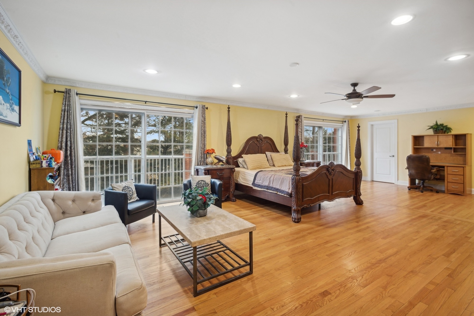 46 Hamilton Lane, Oak Brook, IL 60523