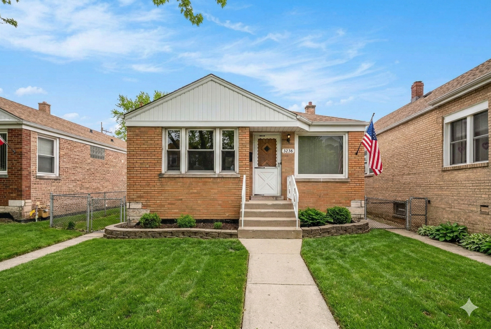 3238 N Narragansett Avenue, Chicago, IL 60634