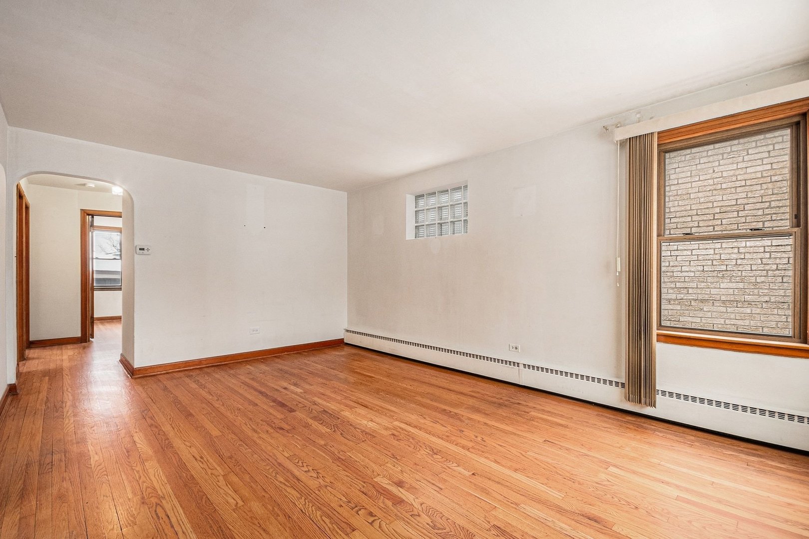 3238 N Narragansett Avenue, Chicago, IL 60634