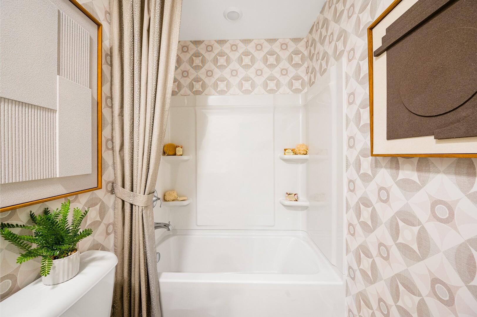 1181 Glenmont Street, Algonquin, IL 60102