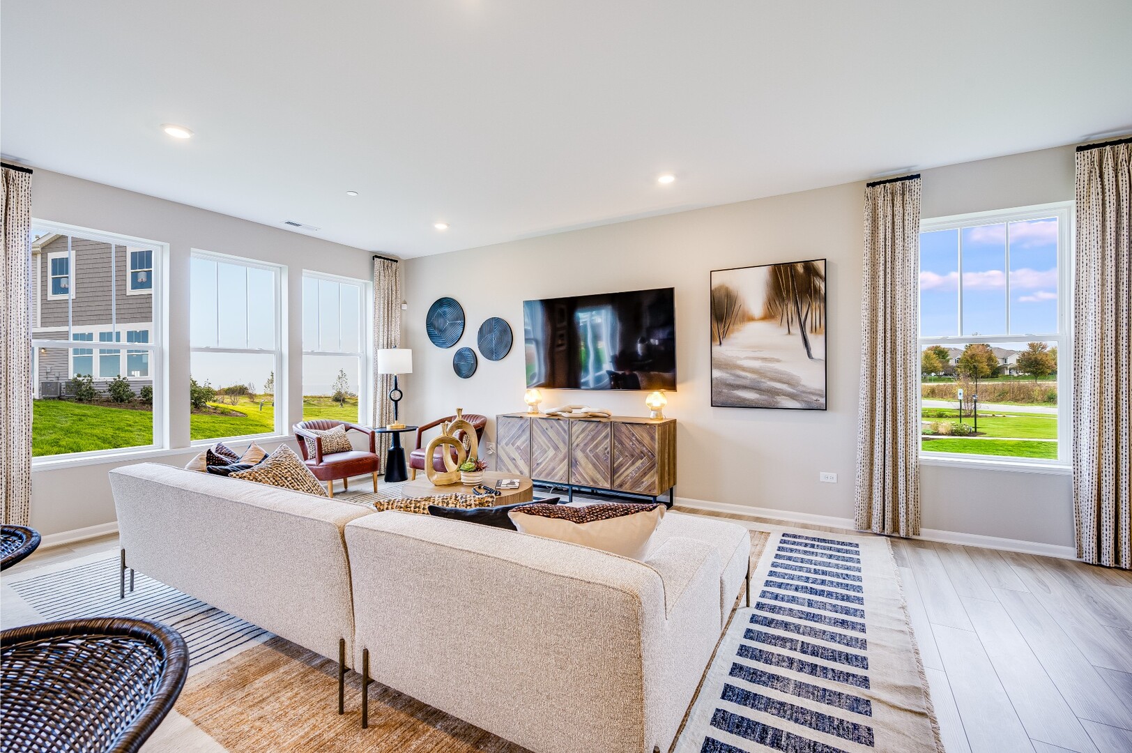 1181 Glenmont Street, Algonquin, IL 60102