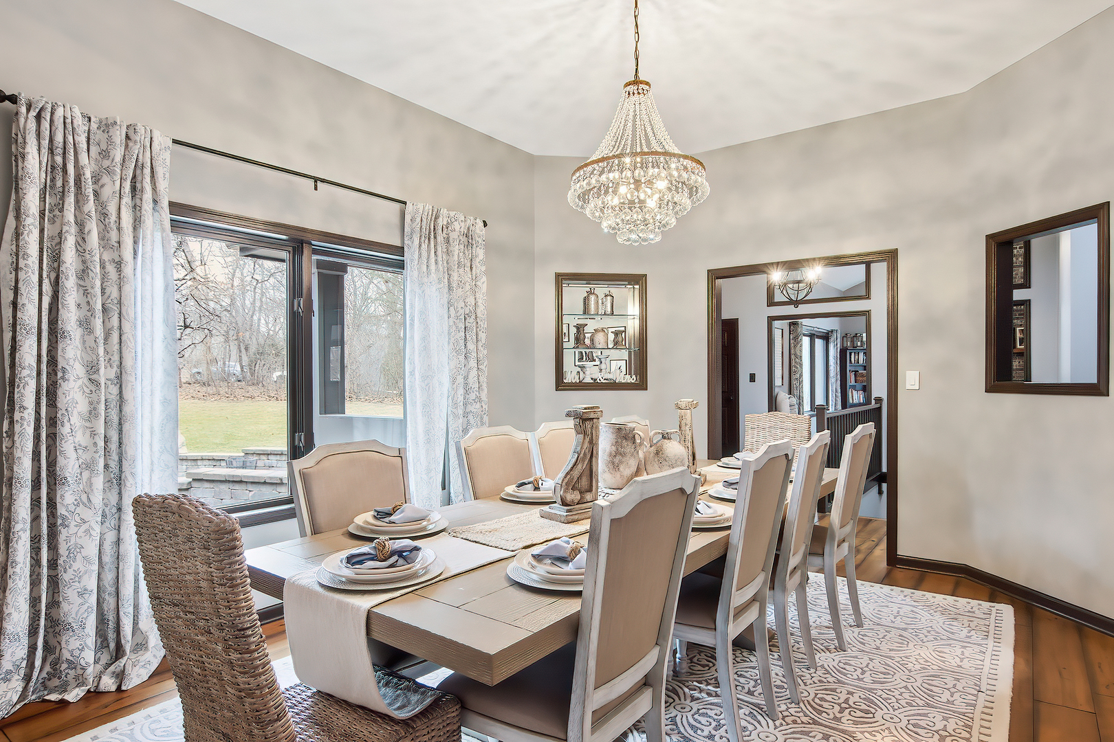 200 Hollow Way, Ingleside, IL 60041