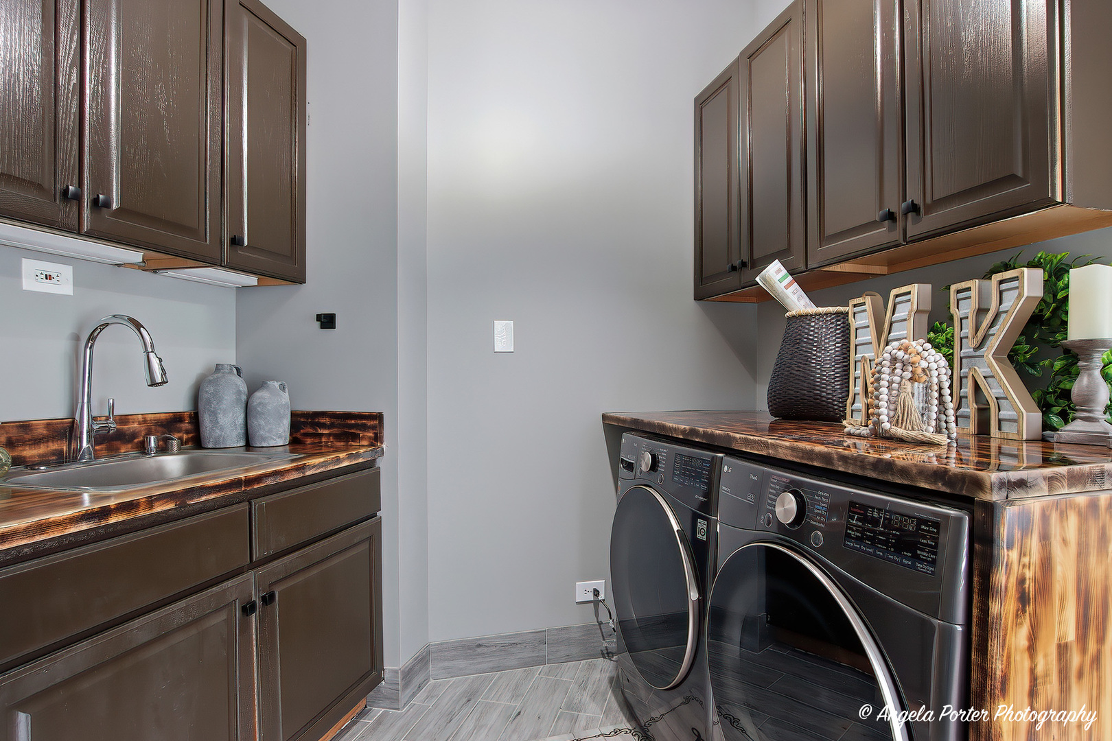 200 Hollow Way, Ingleside, IL 60041