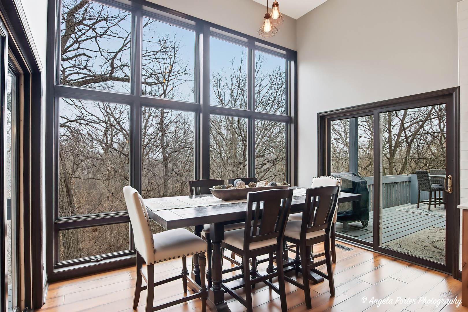 200 Hollow Way, Ingleside, IL 60041