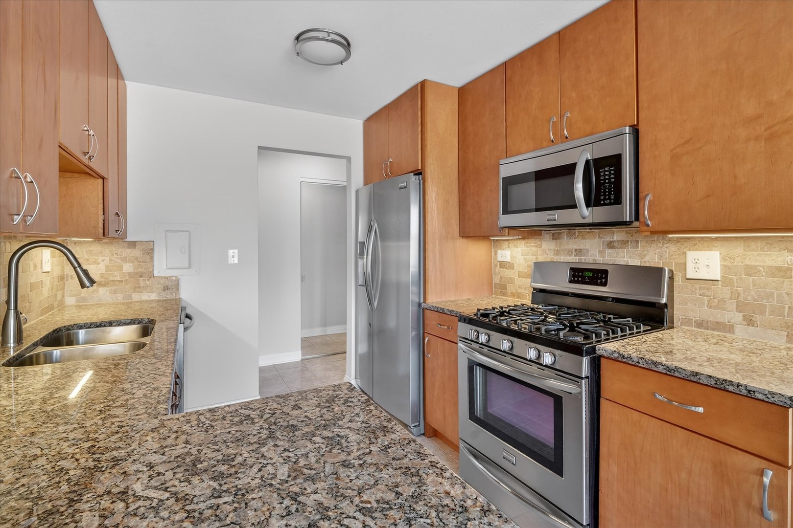 940 E OLD WILLOW Road #312, Prospect Heights, IL 60070