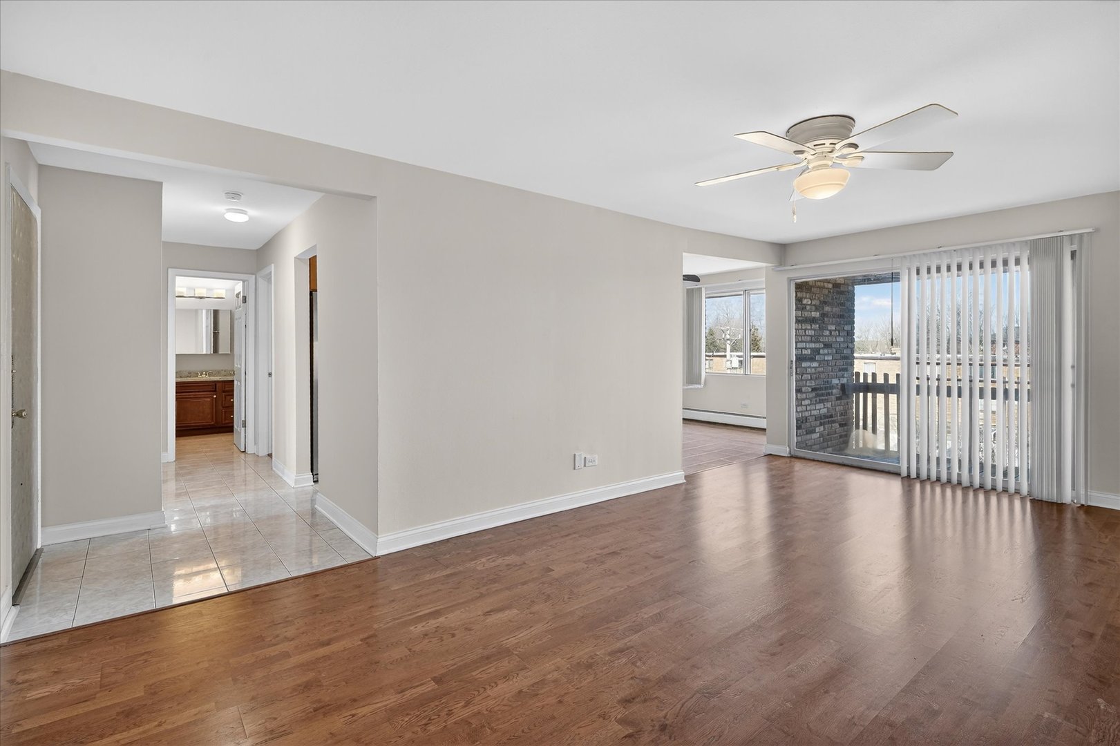 940 E OLD WILLOW Road #312, Prospect Heights, IL 60070