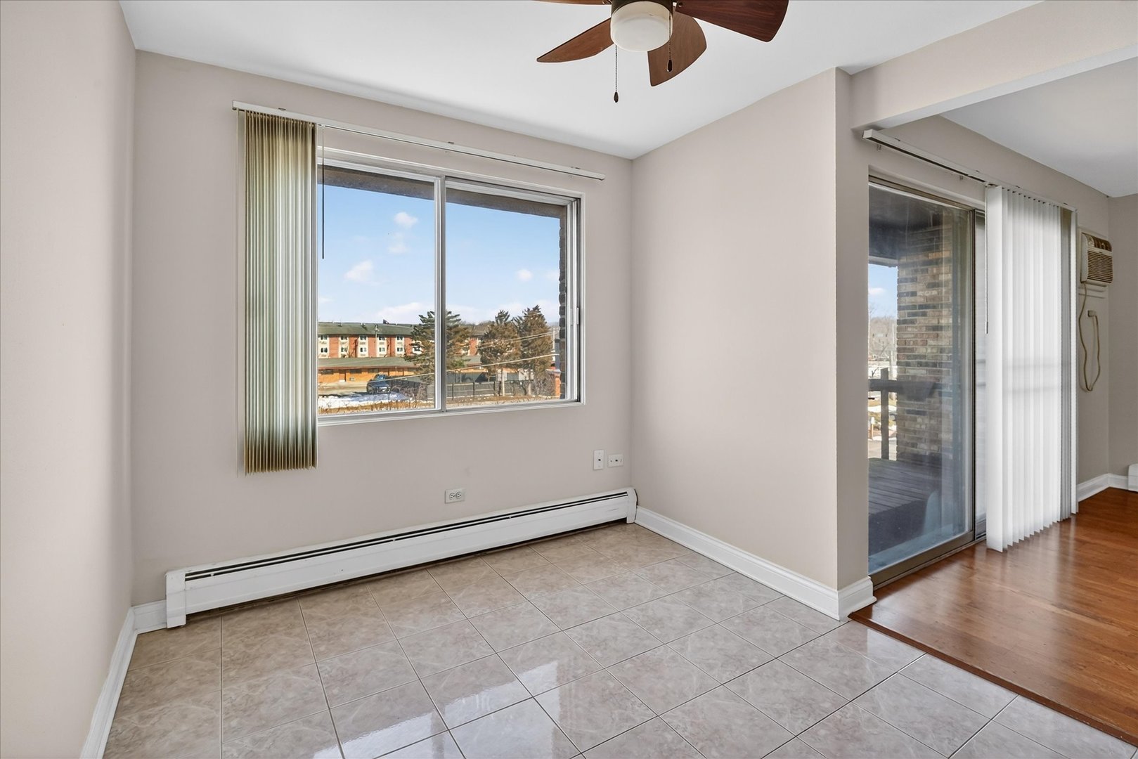 940 E OLD WILLOW Road #312, Prospect Heights, IL 60070