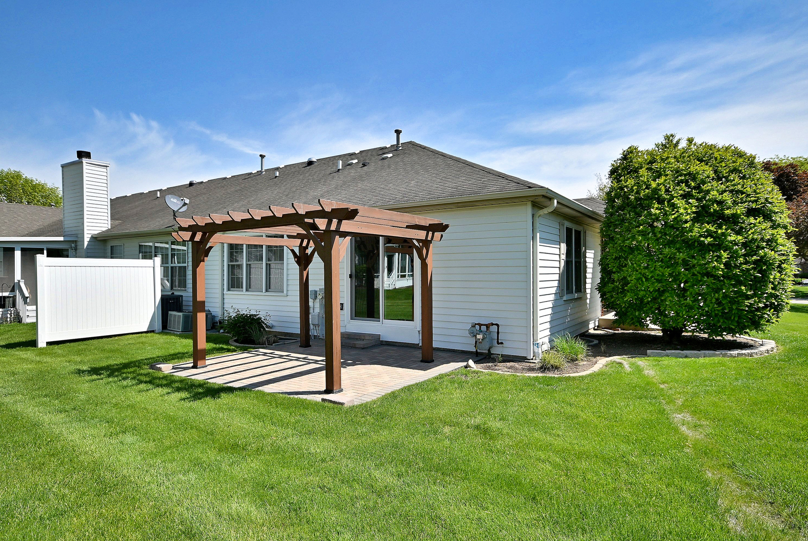 13612 S Magnolia Drive, Plainfield, IL 60544