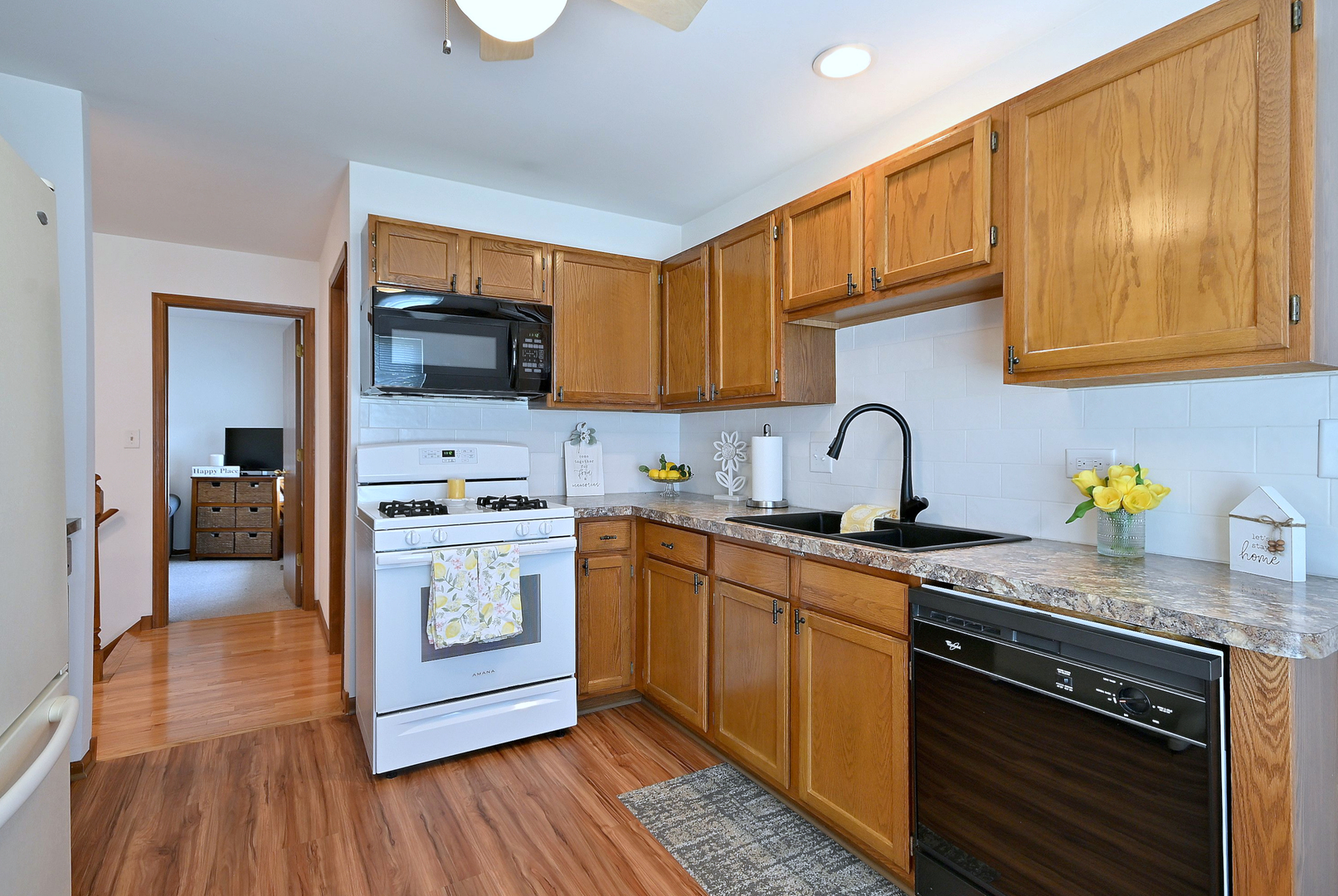 13612 S Magnolia Drive, Plainfield, IL 60544