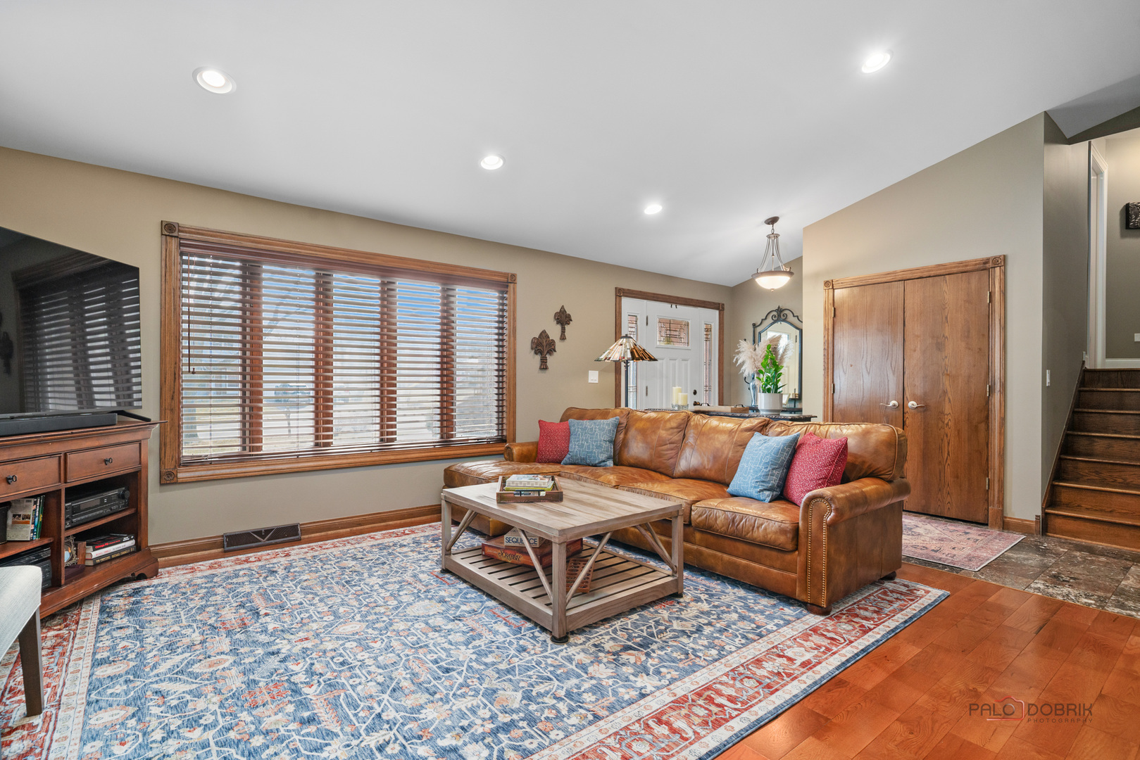 610 Blue Spruce Lane, Mundelein, IL 60060