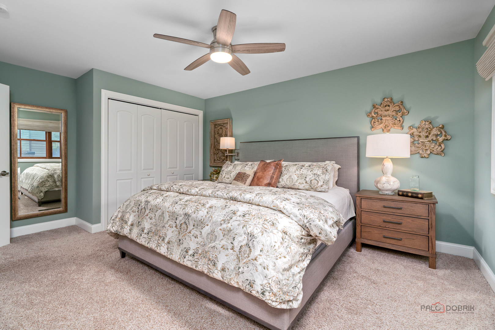 610 Blue Spruce Lane, Mundelein, IL 60060