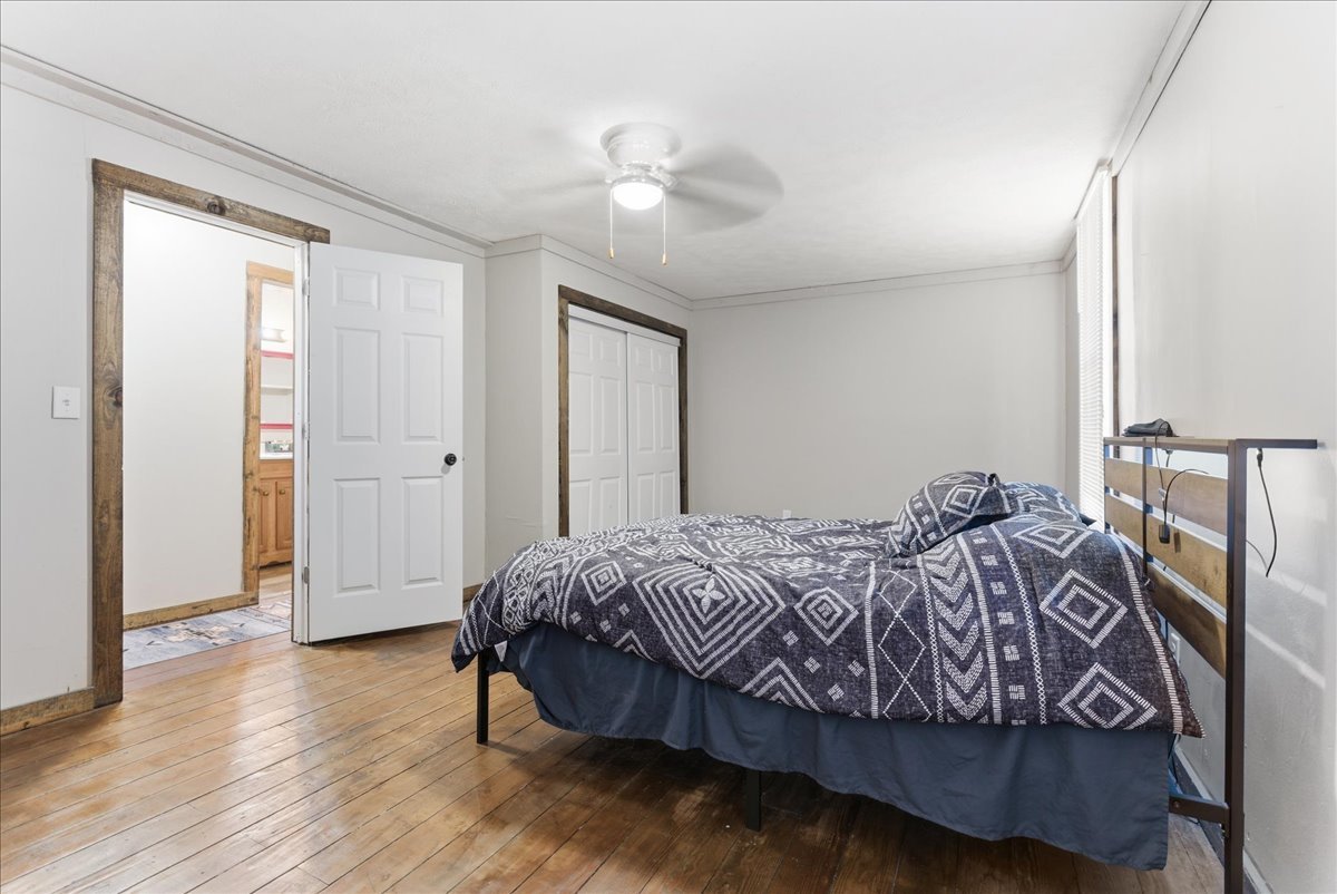 301 N 2nd Avenue, Chenoa, IL 61726