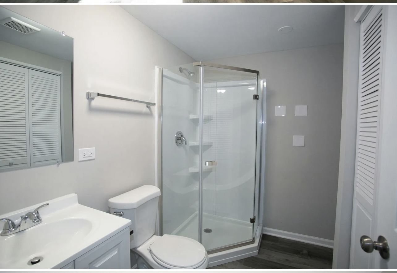 805 Central Avenue, Matteson, IL 60443