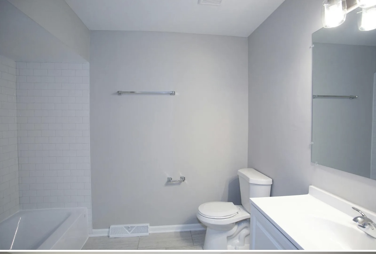 805 Central Avenue, Matteson, IL 60443