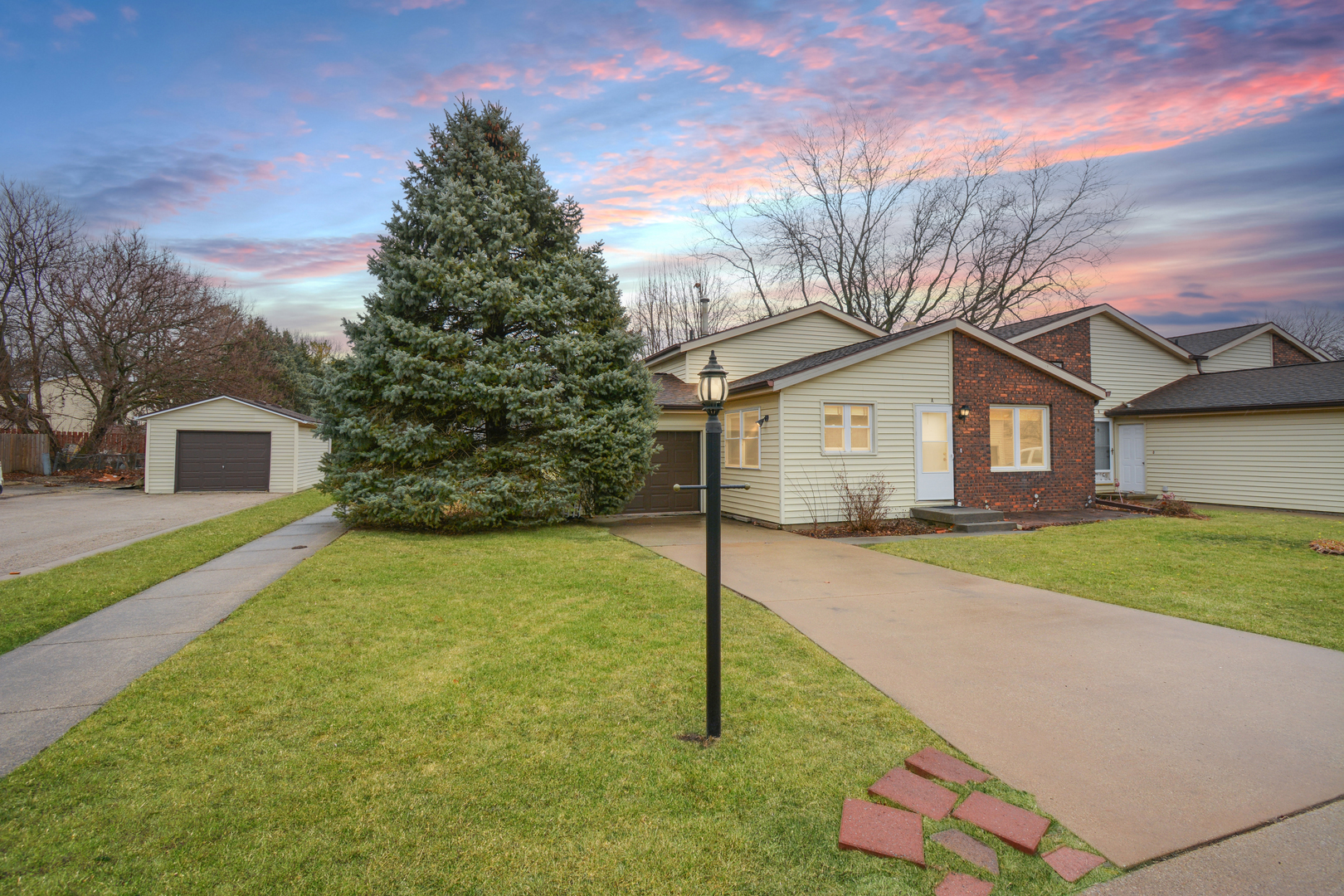 1701 King Drive #A, Normal, IL 61761