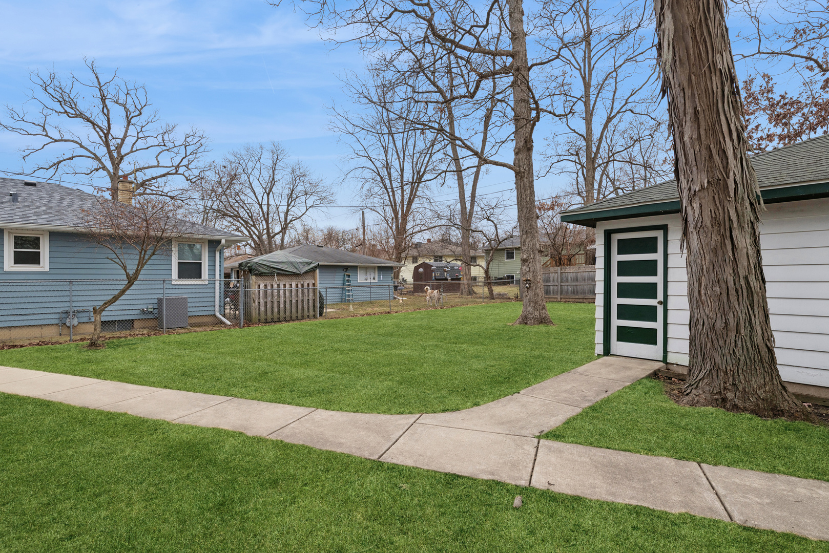 802 Kirkwood Avenue, Winthrop Harbor, IL 60096