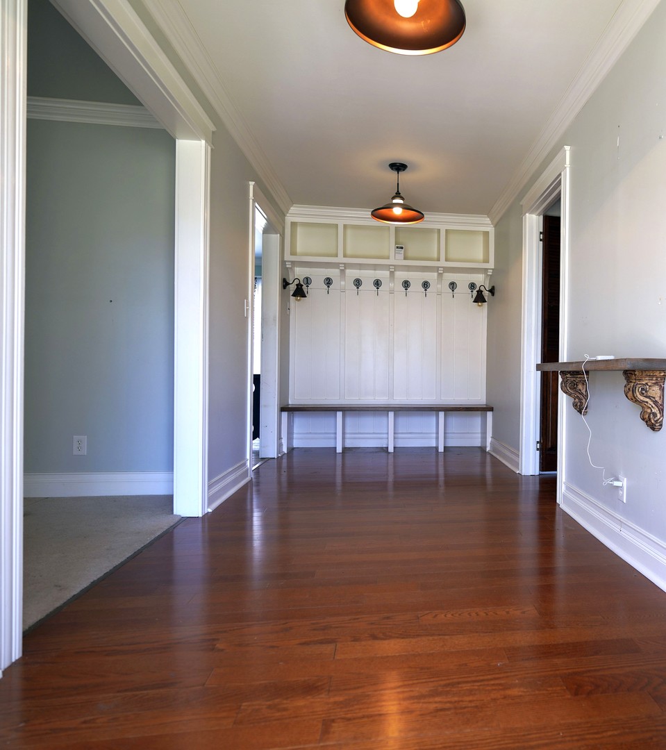 2 Golfview Place, DeKalb, IL 60115