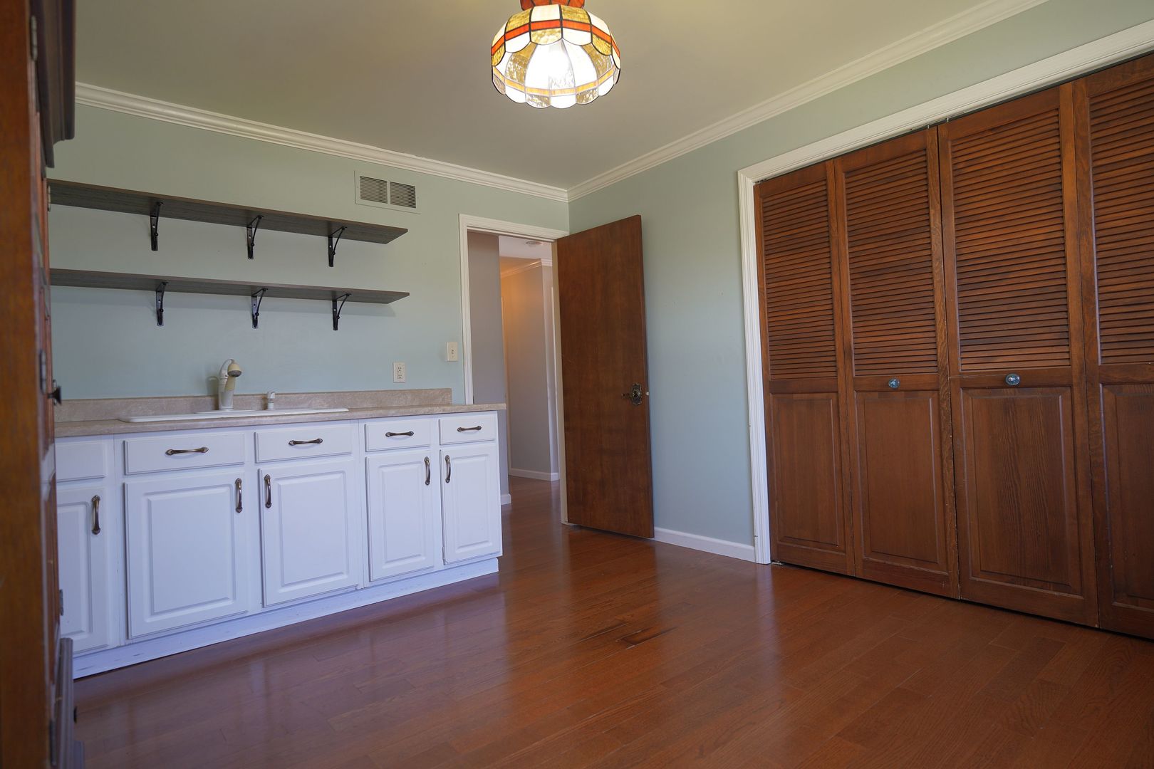 2 Golfview Place, DeKalb, IL 60115