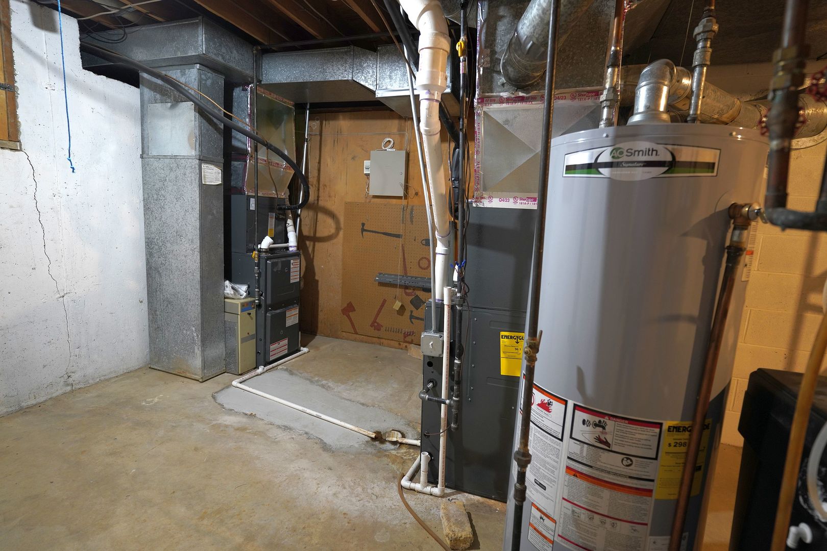 2 Golfview Place, DeKalb, IL 60115