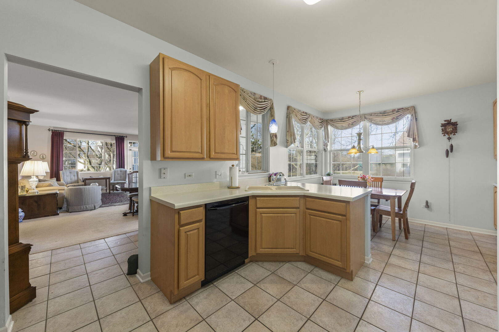 32006 MILLARD Circle, Warrenville, IL 60555