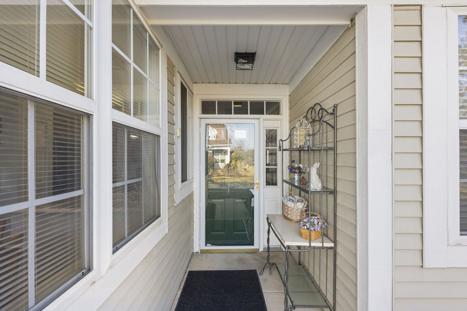 32006 MILLARD Circle, Warrenville, IL 60555