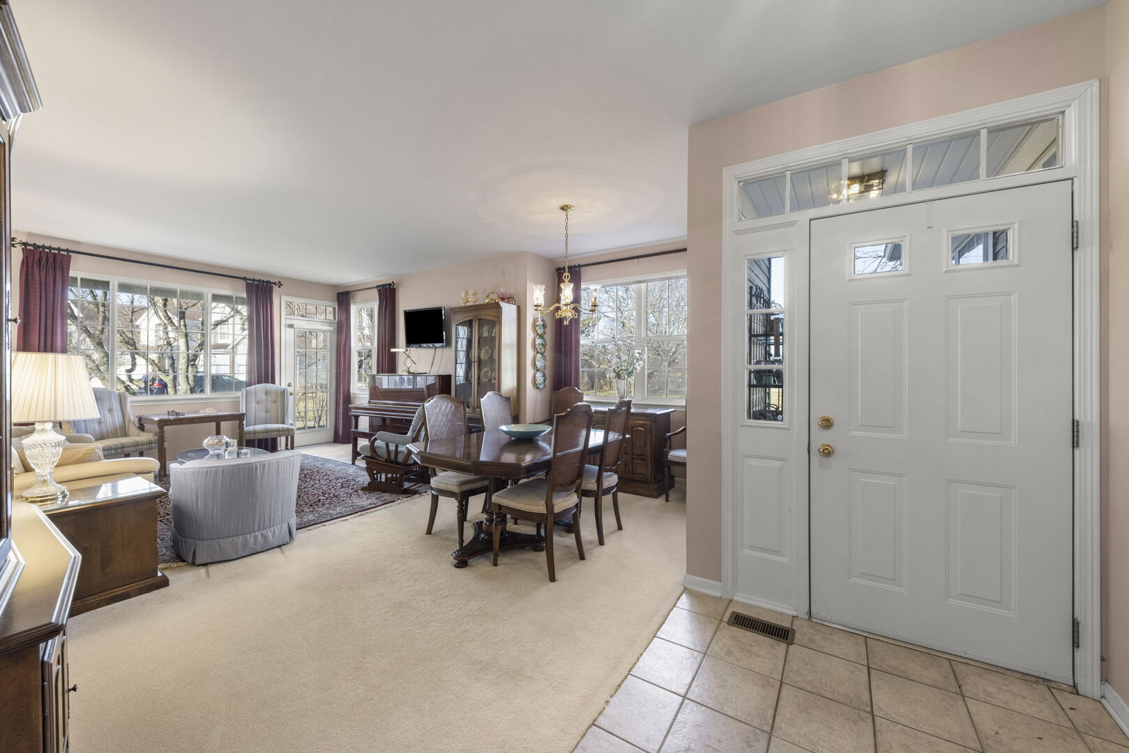 32006 MILLARD Circle, Warrenville, IL 60555