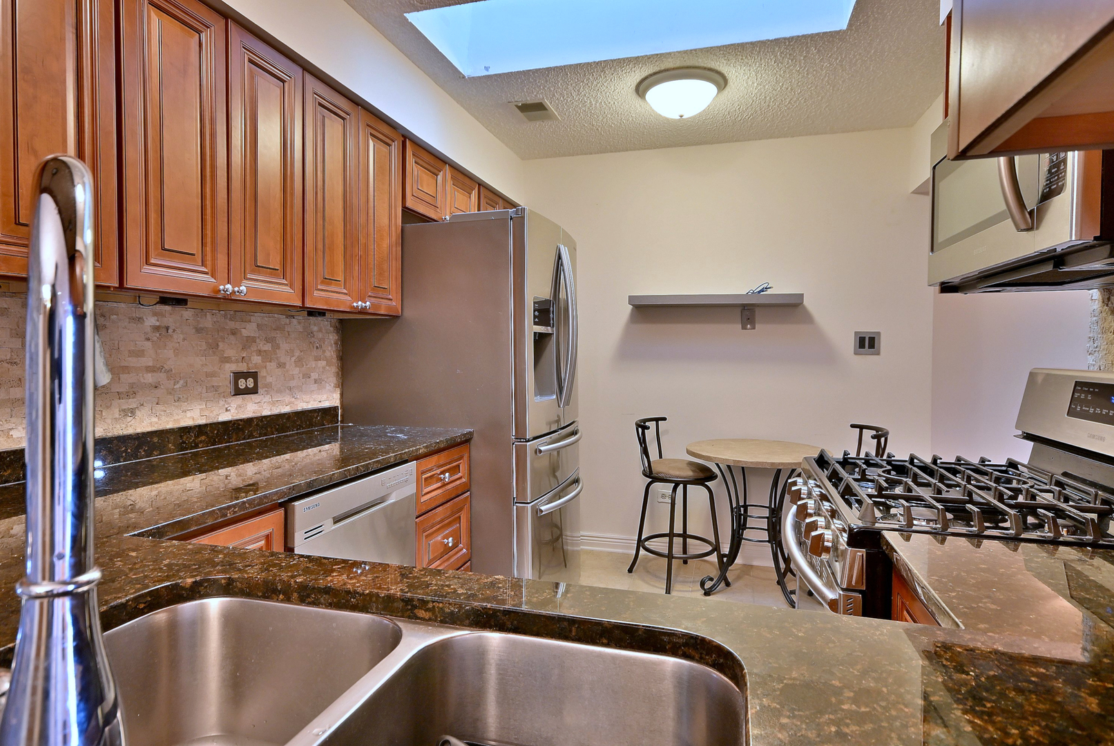 10512 S RIDGE COVE Drive #31C, Chicago Ridge, IL 60415